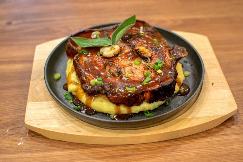 Mashed Potatoes with gravy - creamy Southern style